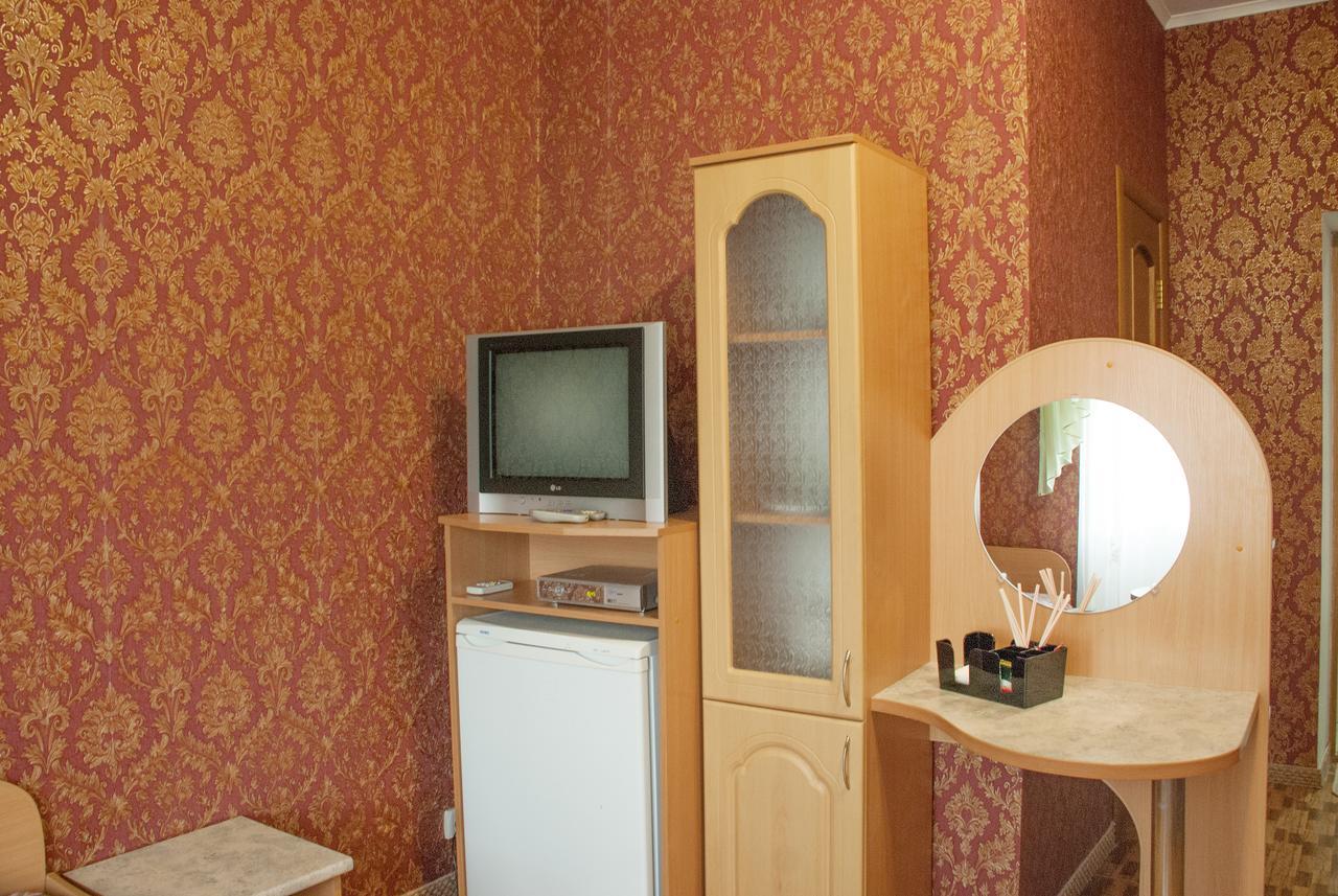 Citadella Hotel Skadovsʼk Buitenkant foto